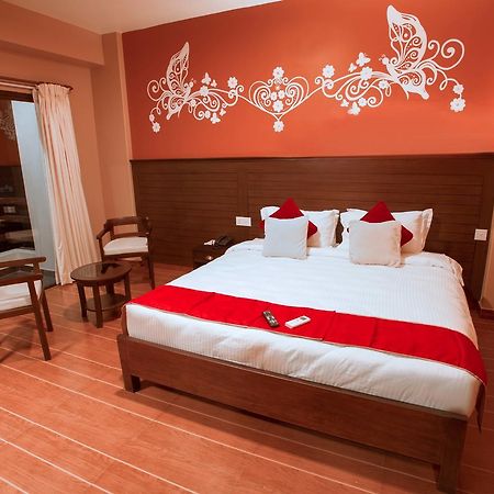 Hotel City Park Pokhara Dış mekan fotoğraf