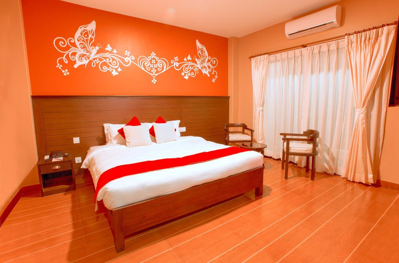 Hotel City Park Pokhara Dış mekan fotoğraf