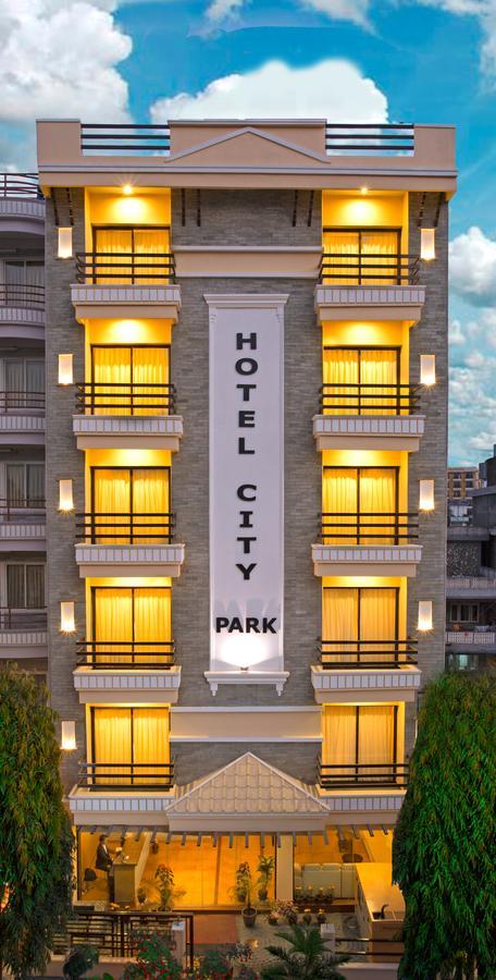 Hotel City Park Pokhara Dış mekan fotoğraf