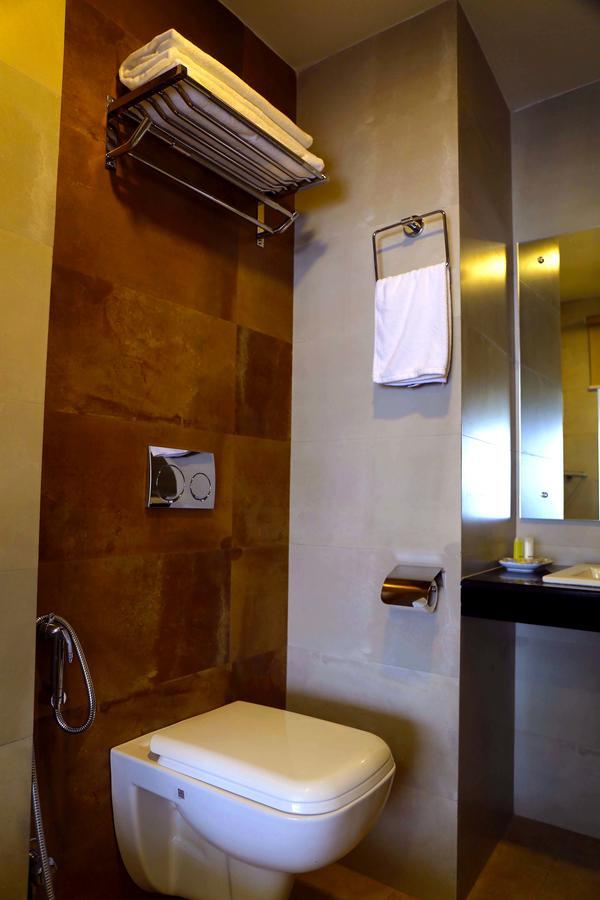 Hotel City Park Pokhara Dış mekan fotoğraf